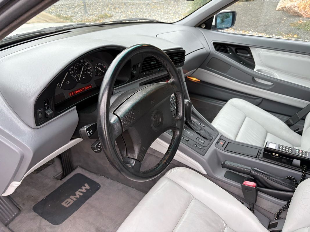 1992 BMW 8-Series 850i very clean V12 BMW 850i - photo 9