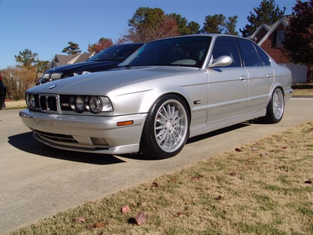 1992 BMW E34 M5 6 Speed 3.23 Differential 1992 BMW M5