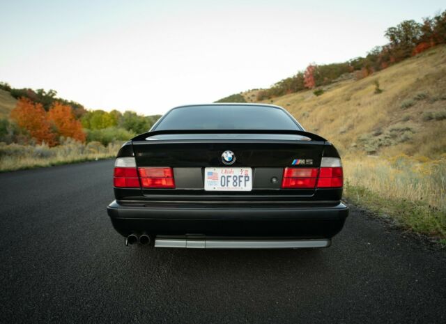 1992 BMW M5 - photo 5