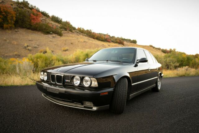 1992 BMW M5 - photo 9