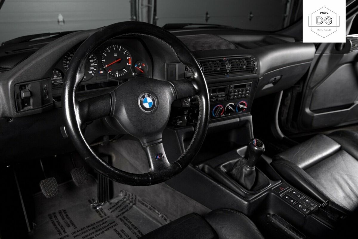 1992 BMW M5 - photo 11