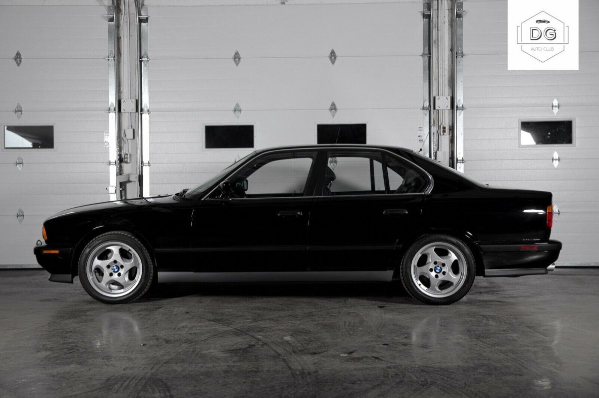 1992 BMW M5 - photo 8