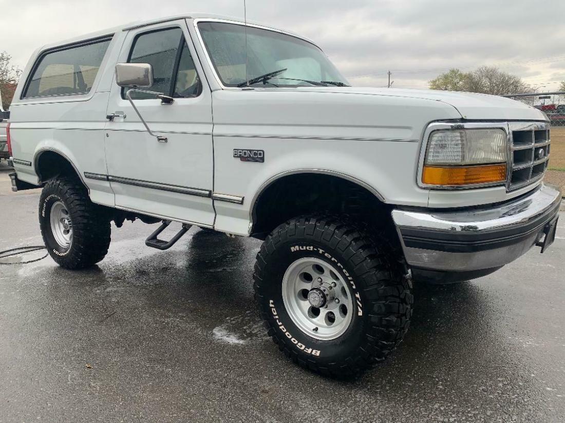 1992 Bronco clean title 1992 Ford Bronco
