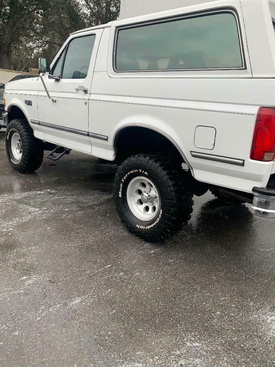 1992 Ford Bronco - photo 2