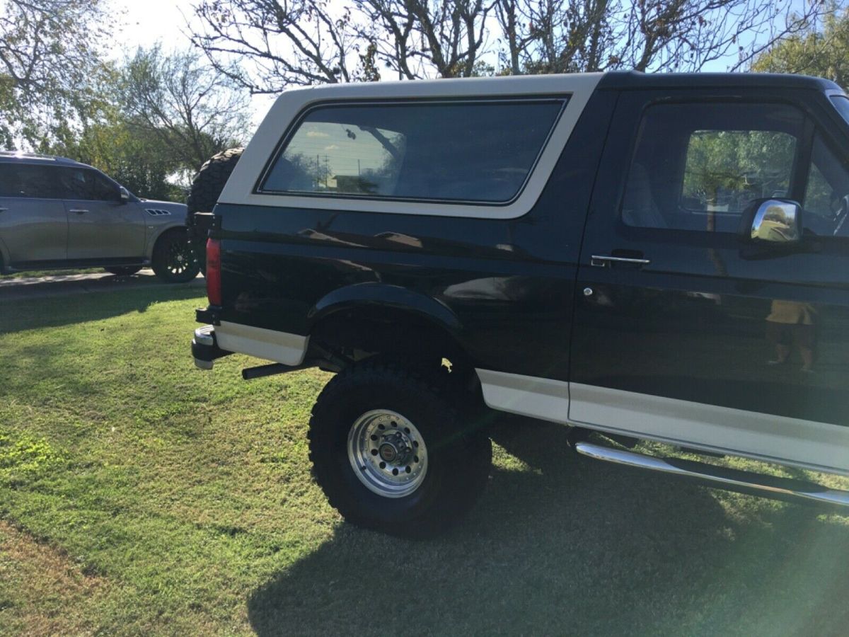 1992 Ford Bronco - photo 9