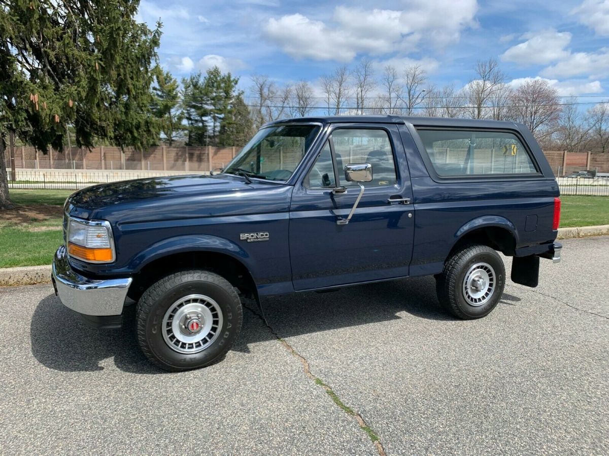 1992 Bronco ONLY 2k Actual Miles! LIKE NEW MUSEUM QUALITY SURVIVOR! 1992 Ford Bronco 2,000 MILES! THE BEST IN THE WORLD!