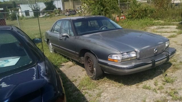1992 Buick LeSabre - photo 2