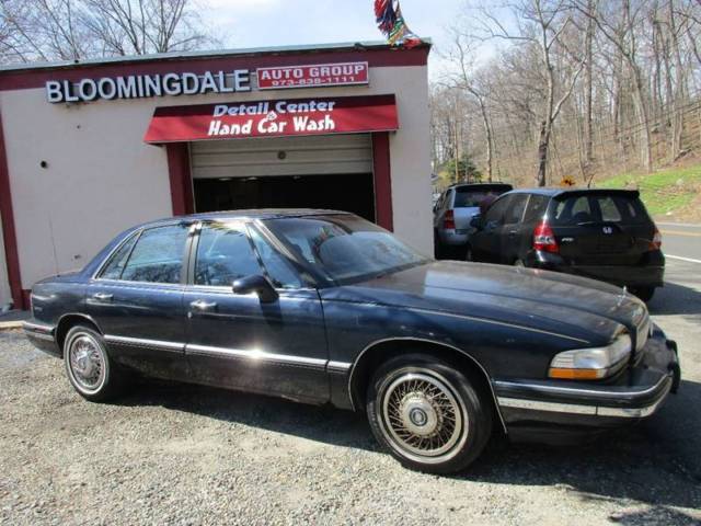 1992 Buick LeSabre Custom - photo 4