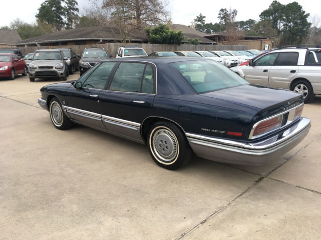 1992 Buick Park Avenue 4dr Sedan Ultra - photo 12