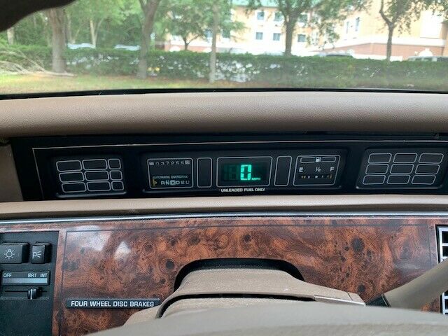 1992 Buick Regal Custom Coupe 2-Door - photo 5