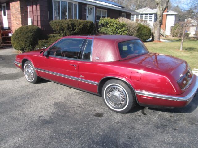 1992 buick riviera luxury coupe 2-door 3.8l final price drop. 1992 Buick Riviera