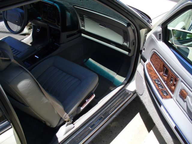 1992 Buick Riviera - photo 7