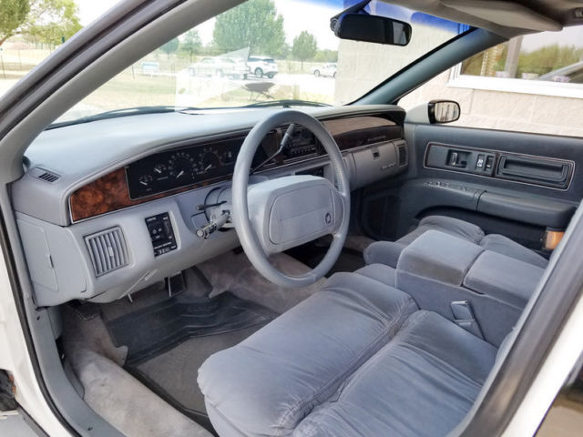 1992 Buick Roadmaster 4dr Sedan Ltd - photo 10