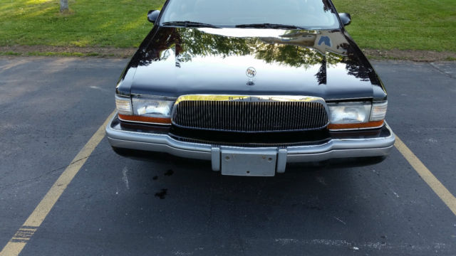 1992 Buick Roadmaster clean rust free snow bird car that you can drive anywhere 1992 Buick Roadmaster