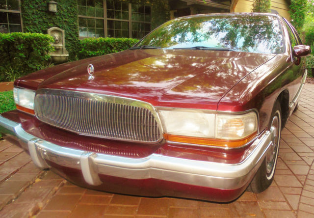 1992 BUICK ROADMASTER FLORIDA IMMACULATE SERVICED LOW MILES FLEETWOOD LINCOLN 1992 Buick Roadmaster