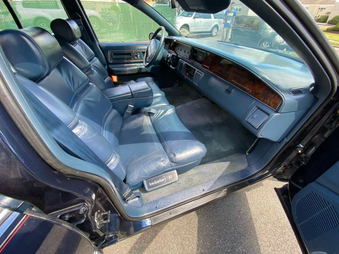 1992 Buick Roadmaster LIMITED - photo 8