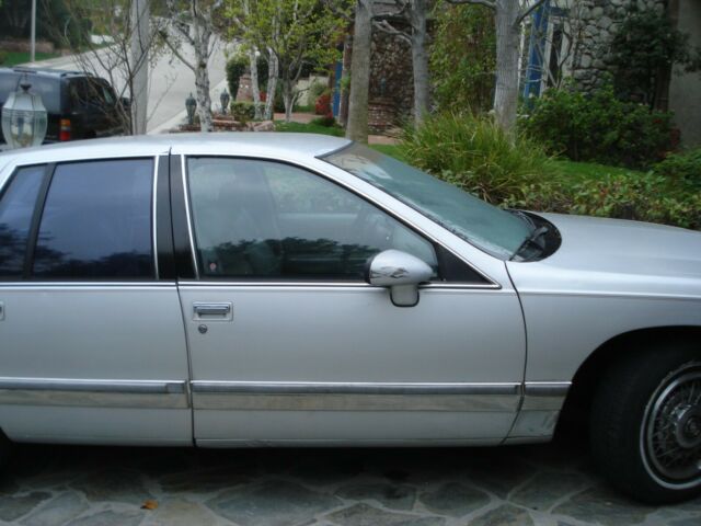 1992 Buick Roadmaster - photo 3