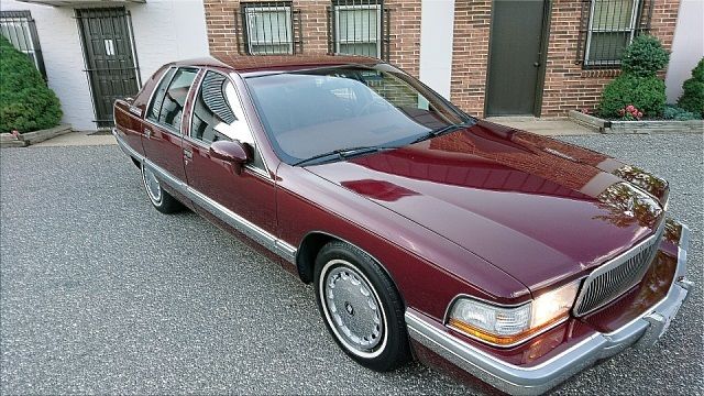 1992 Buick Roadmaster LOW 44K ORIGINAL MILES!!! CLEAN!!! NO RESERVE!!! 1992 Buick Roadmaster 4dr Sedan