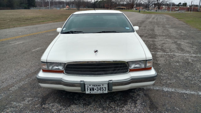 1992 Buick Roadmaster - photo 2