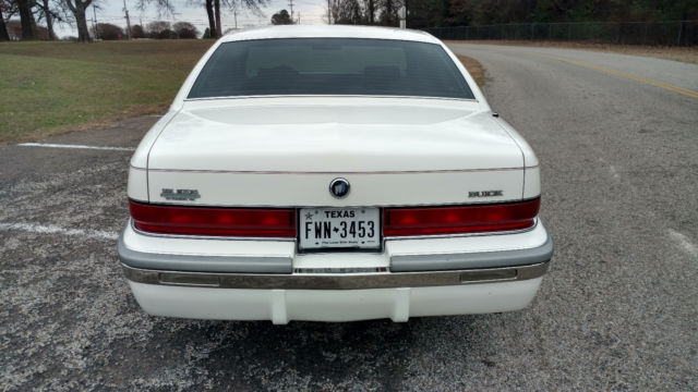 1992 Buick Roadmaster - photo 3