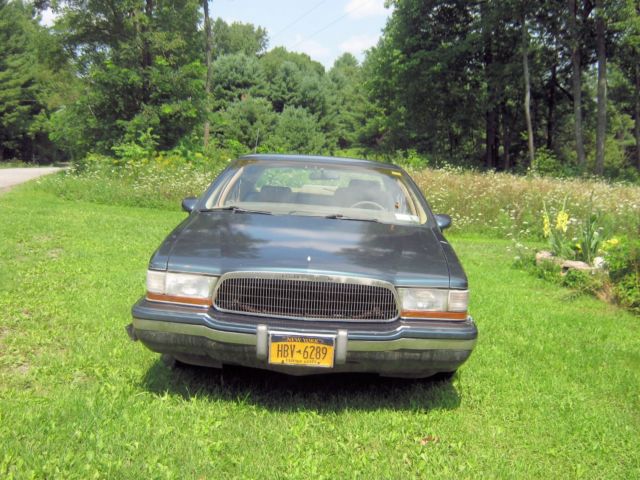 1992 Buick Roadmaster - photo 4