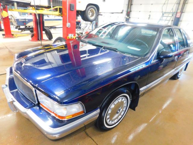 1992 Buick Roadmaster - photo 2