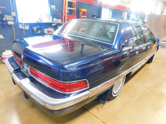 1992 Buick Roadmaster - photo 3