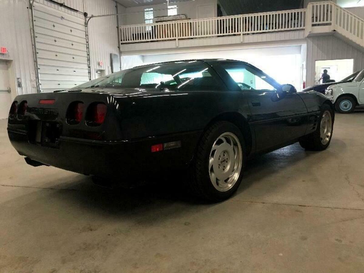 1992 Chevrolet Corvette Coupe - photo 10