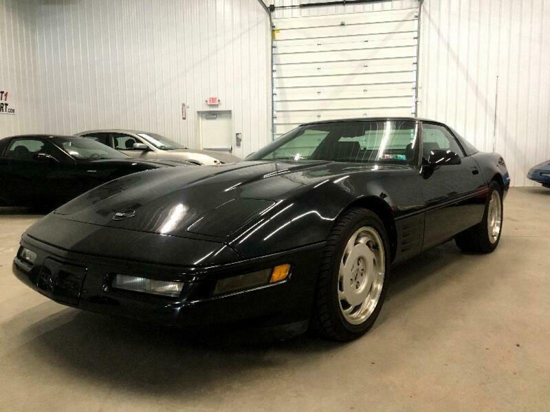 1992 Chevrolet Corvette Coupe - photo 2