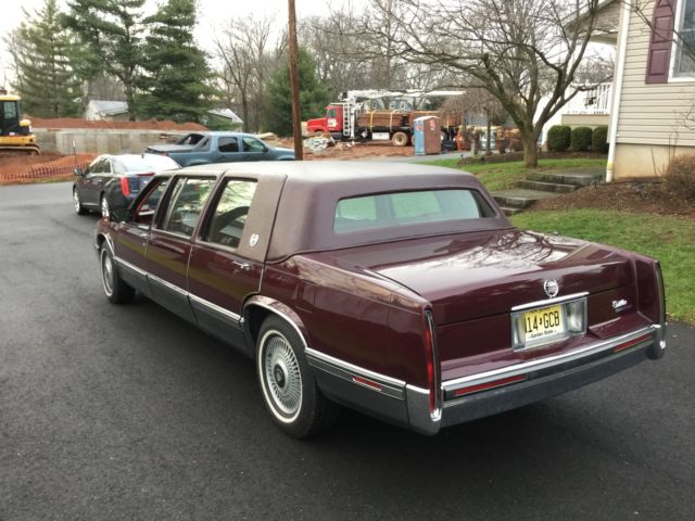 1992 Cadillac DeVille Limo - photo 3