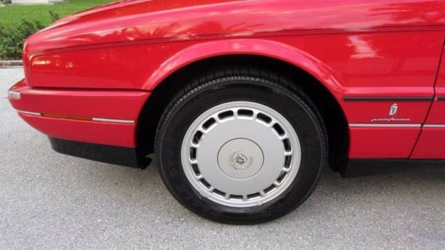 1992 Cadillac Allante Base 2dr Convertible - photo 8
