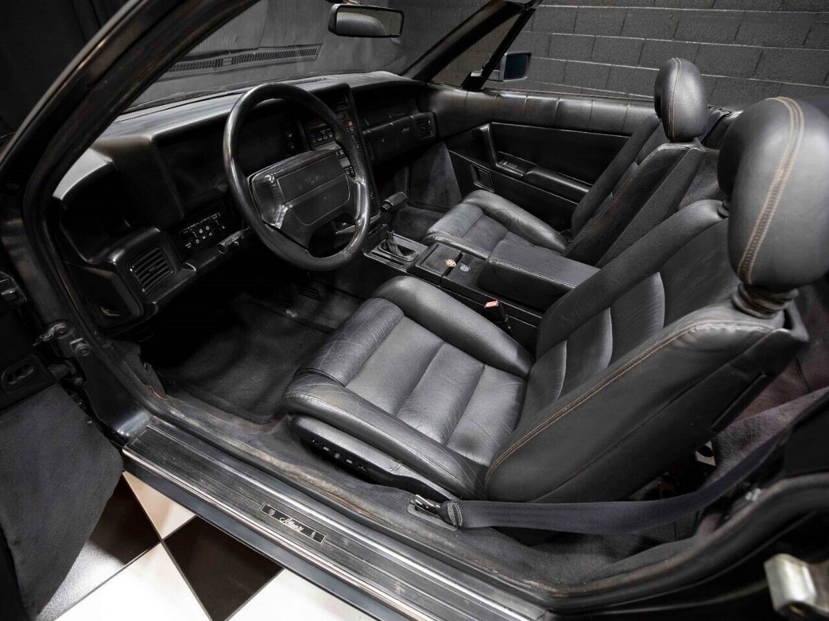 1992 Cadillac Allante Base 2dr Convertible - photo 2