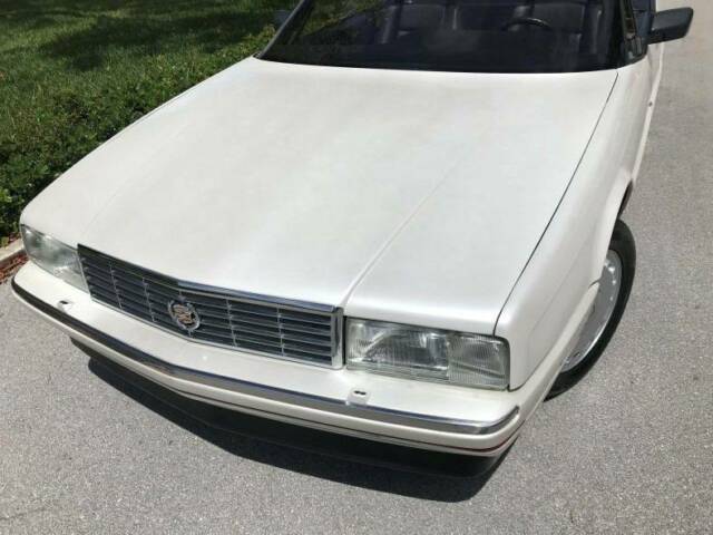 1992 Cadillac Allante Base 2dr Convertible - photo 2