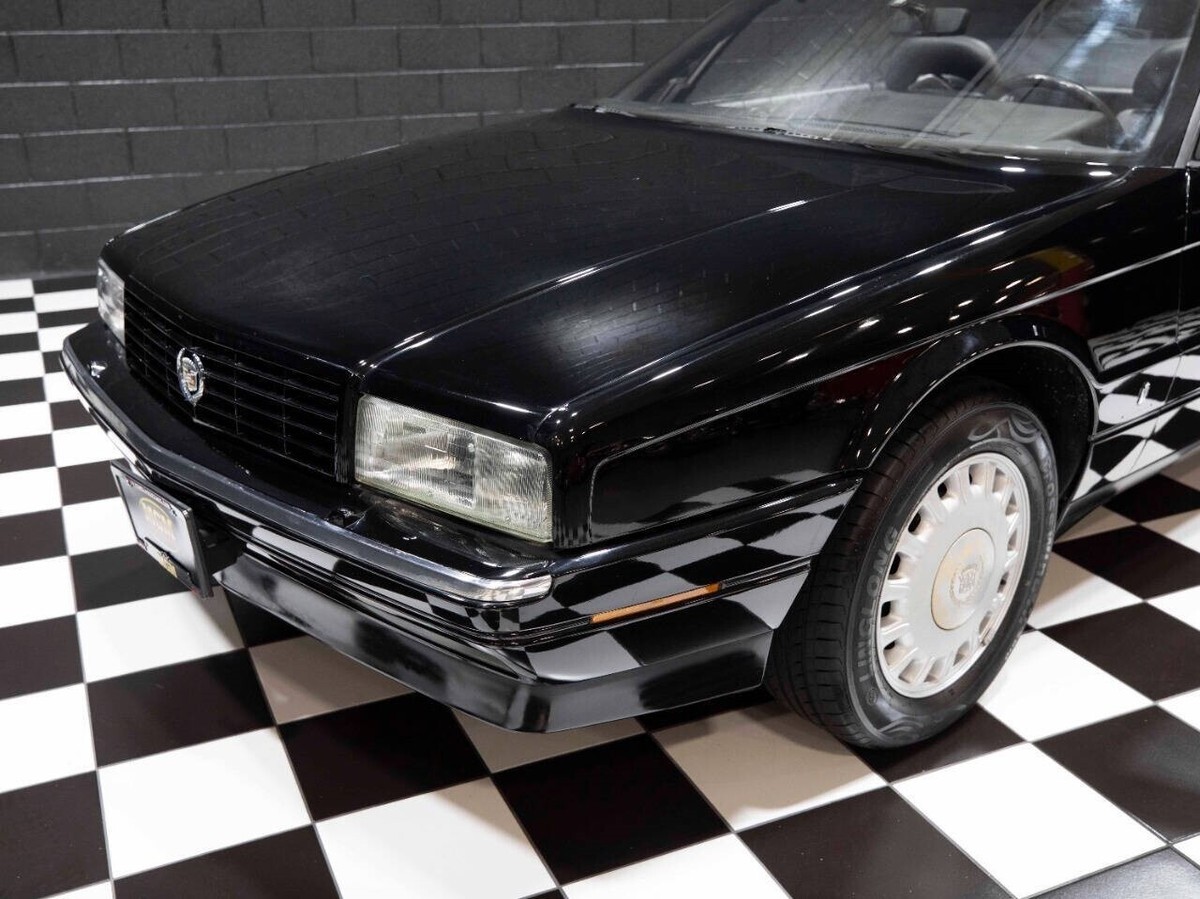 1992 Cadillac Allante Base 2dr Convertible - photo 8