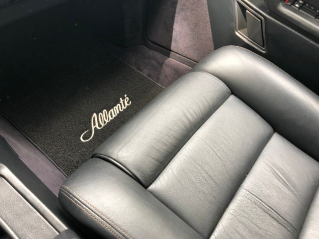 1992 Cadillac Allante Black leather - photo 9