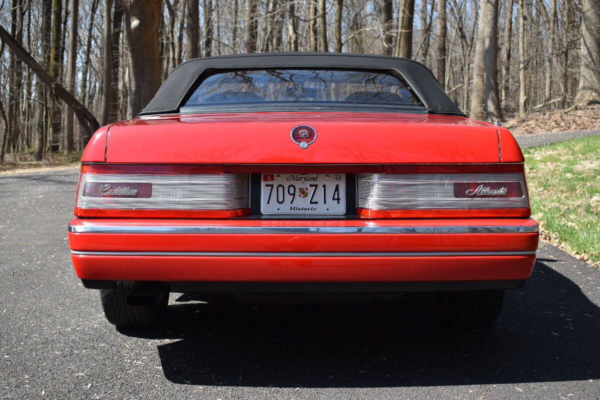 1992 Cadillac Allante Convertible Very Low Mileage and Original - photo 5