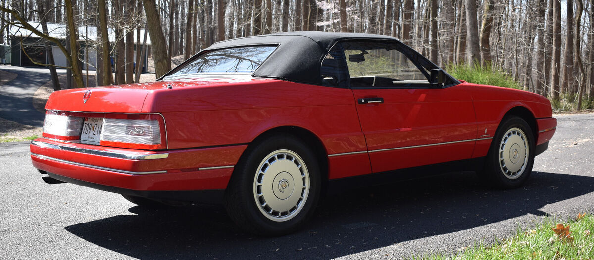 1992 Cadillac Allante Convertible Very Low Mileage and Original - photo 7
