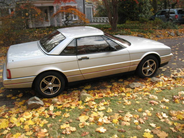 1992 Cadillac Allante leather - photo 10