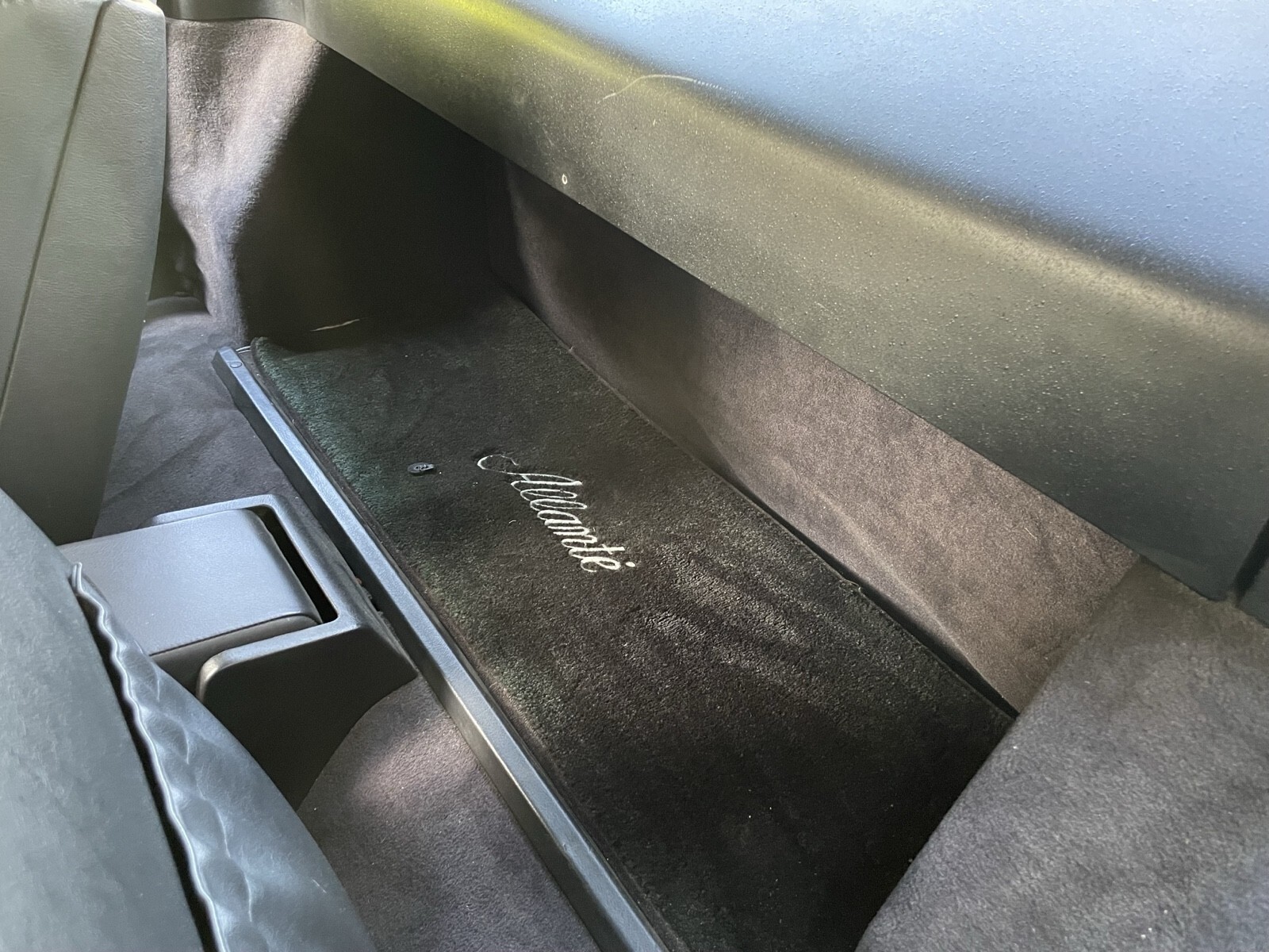 1992 Cadillac Allante CV - photo 12