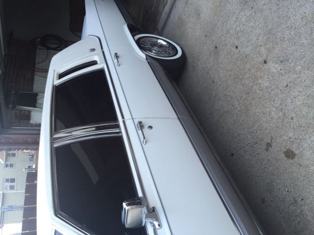 1992 Cadillac Brougham - photo 5