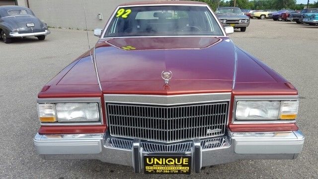 1992 Cadillac Fleetwood Brougham - photo 3