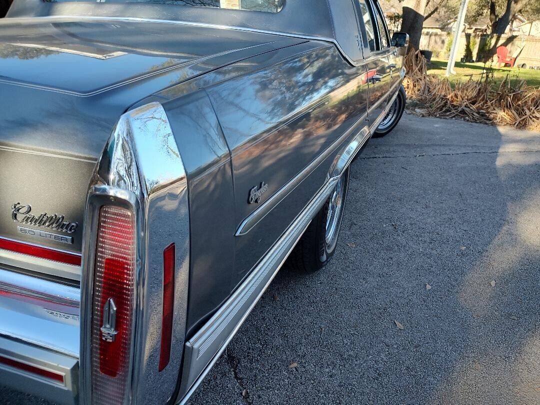 1992 Cadillac Brougham - photo 12