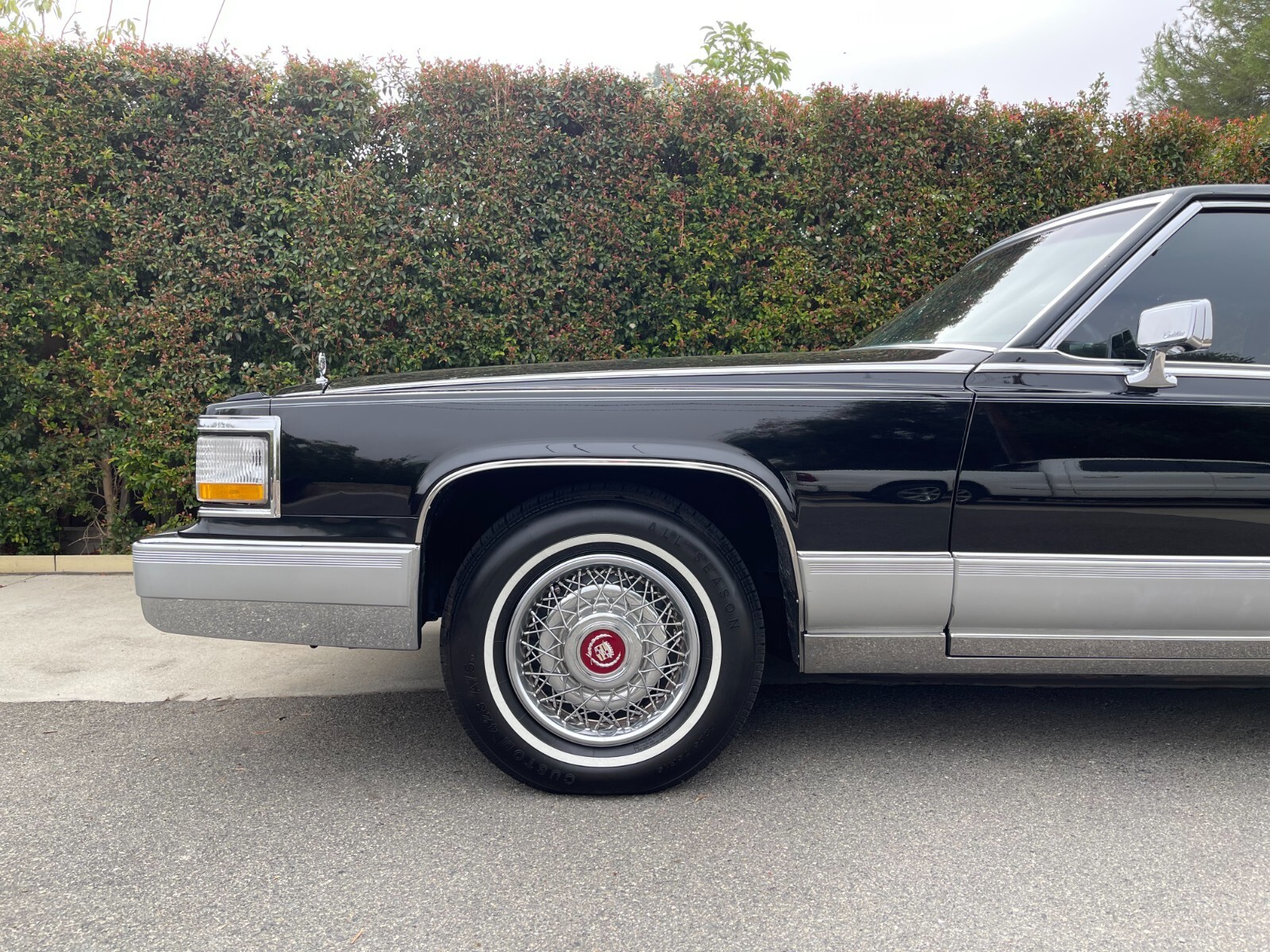 1992 Cadillac Brougham - photo 4