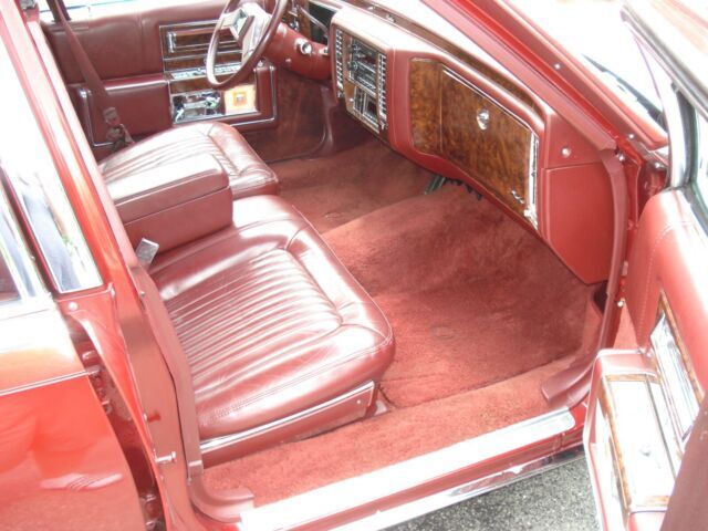 1992 Cadillac Brougham - photo 10
