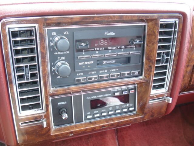 1992 Cadillac Brougham - photo 5