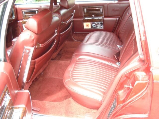 1992 Cadillac Brougham - photo 8