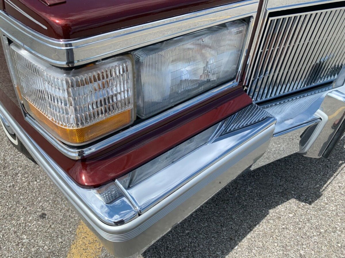 1992 Cadillac Brougham - photo 13