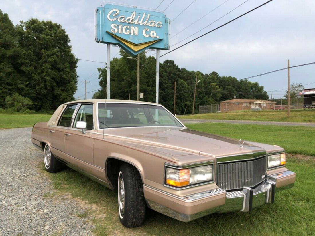 1992 Cadillac Brougham