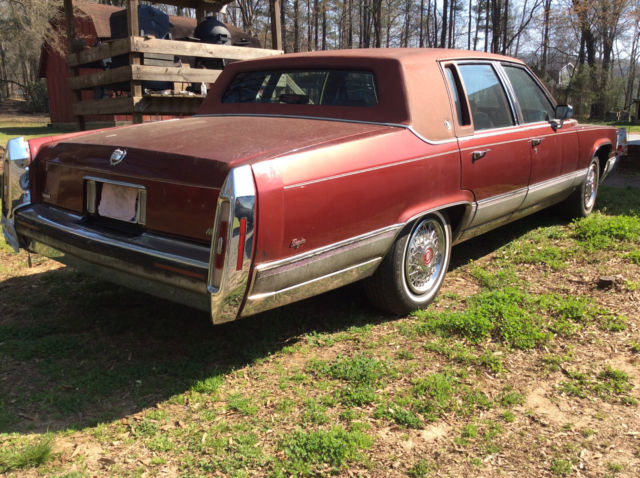 1992 Cadillac Brougham Base Sedan 4-Door 5.7L 1992 Cadillac Brougham