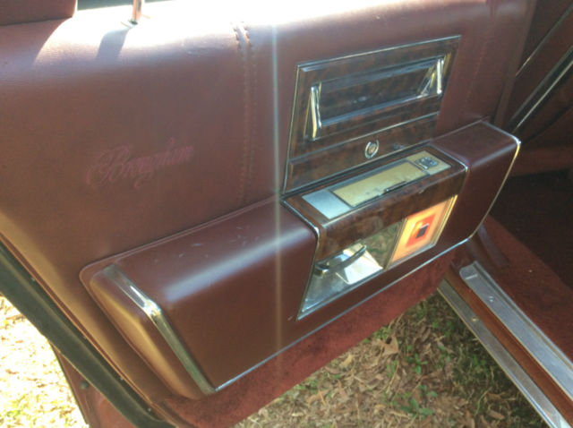 1992 Cadillac Brougham - photo 6